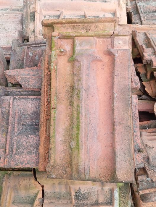 Черепиця керамічна Б/у