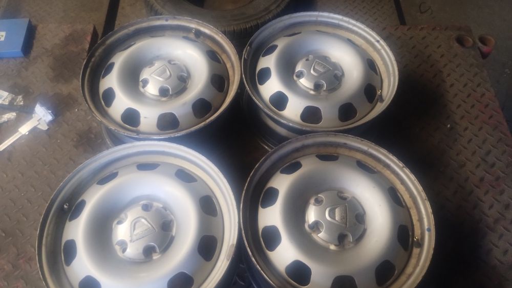5x114,3 dacia renault nissan felgi stalowe dekielki