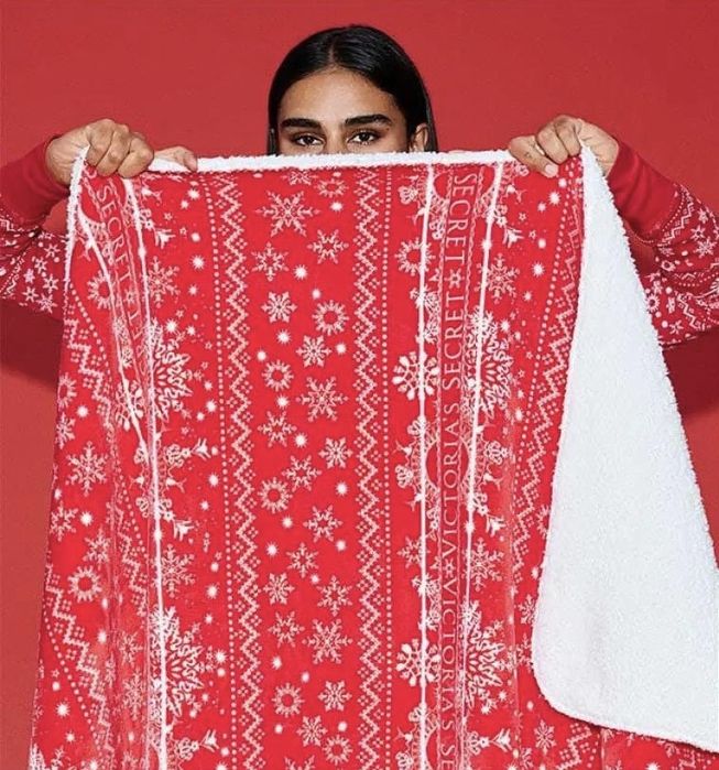 Плюшевий плед Victoria’s Secret