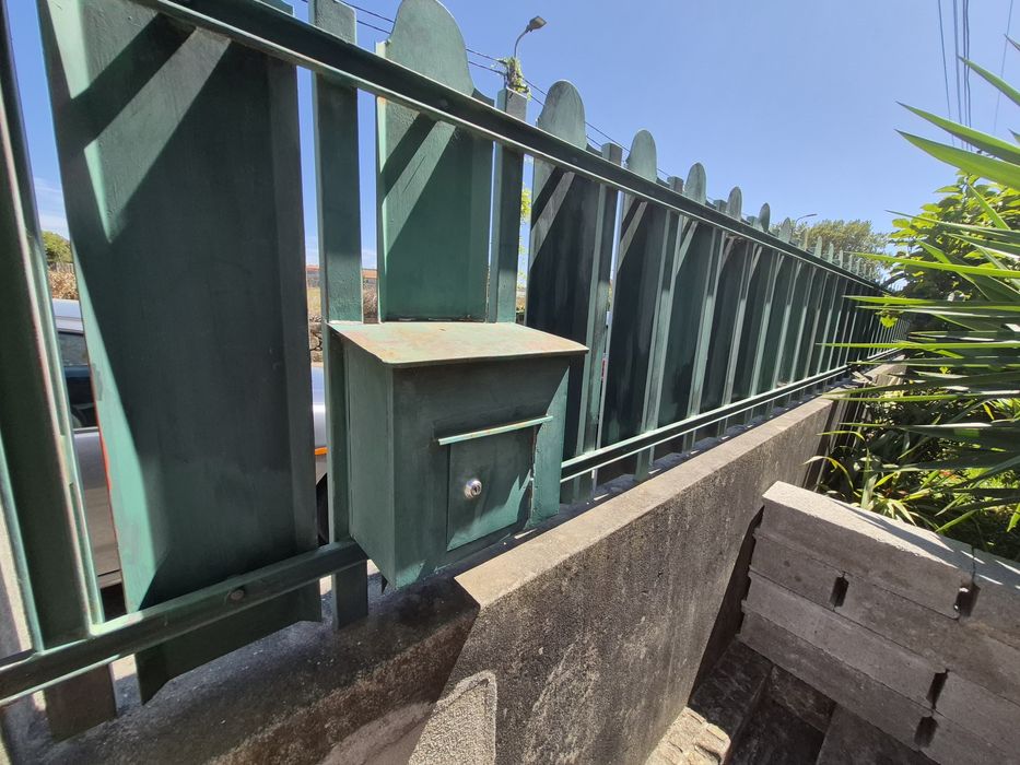 Vedacao/Grades em Ferro