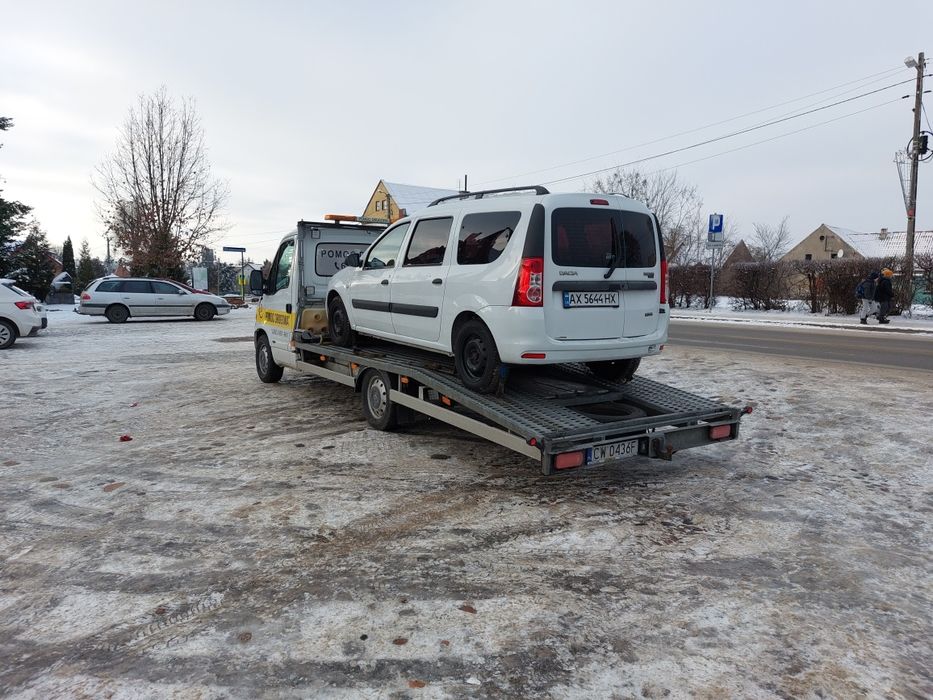 Pomoc drogowa autolaweta laweta Holowanie niskopodwozie 25t
