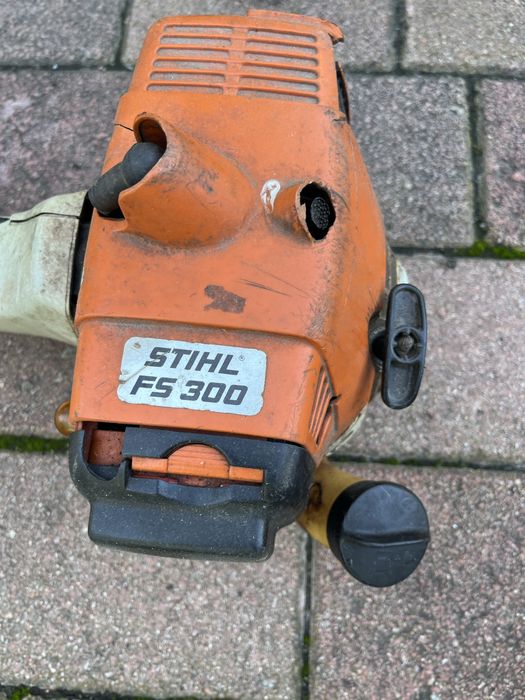 Продам кущорізSTIHL FS300