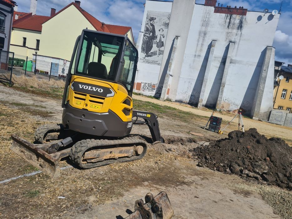 Drenaż, izolacje fundamentów, minikoparka, wywrotka usługi wykopy