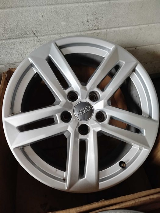 A352# Alufelgi 17" 5x112 7 Et 42J Audi A4 B9 B8 A6 C7 C8 A5 A7 Q3 Q5