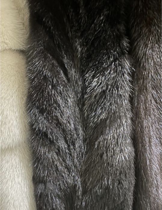 Норкова шуба бомбер