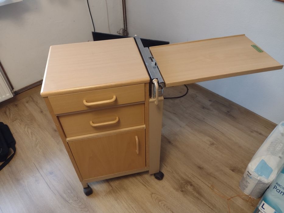 Szafka przyłóżkowa szpitalna