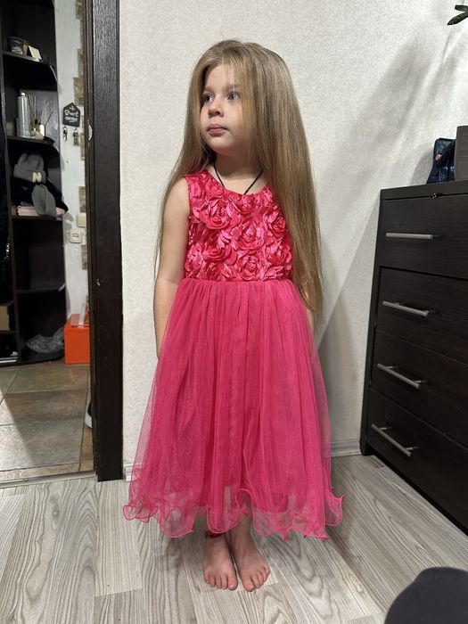 Нарядное розовое вечернее платье на девочку фатин 5-6 лет 116 см 104