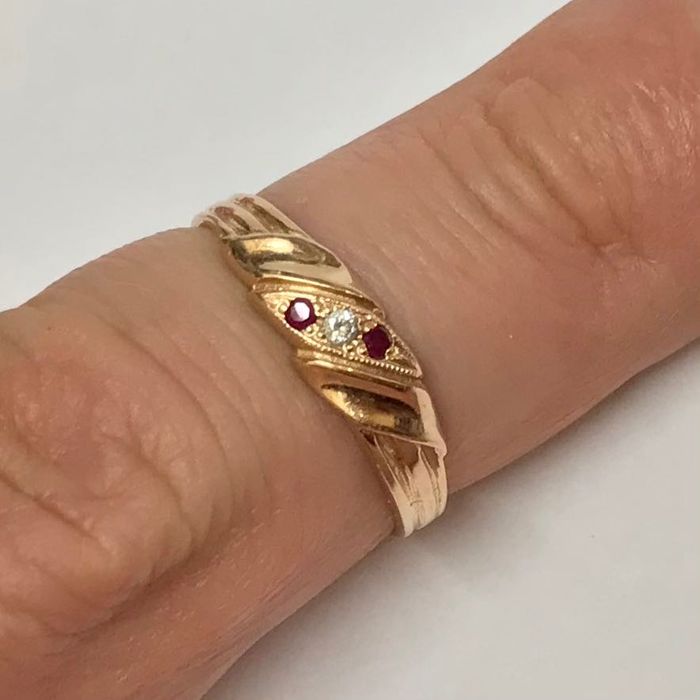 Złoty pierścionek 14K 585 z ametystami i kryształem – klasyk retro, pr