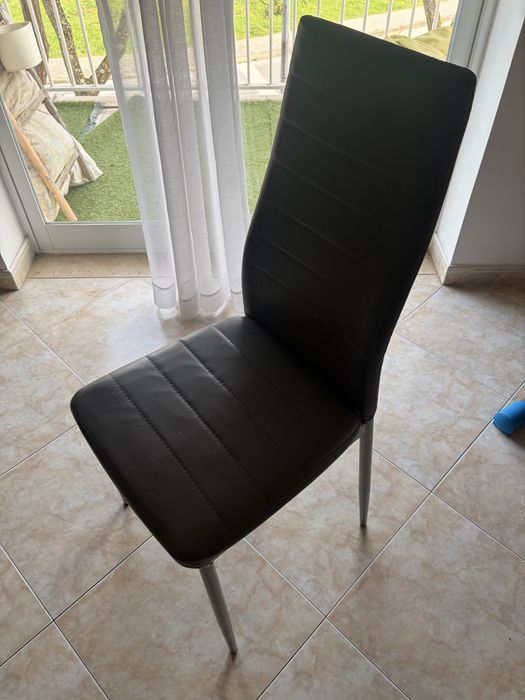 4 Cadeiras de Sala