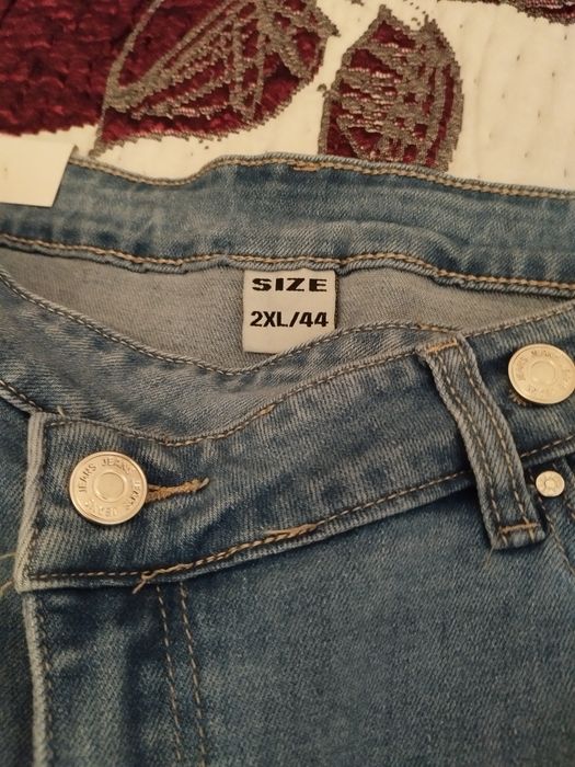 Calça de ganga com elastano n44