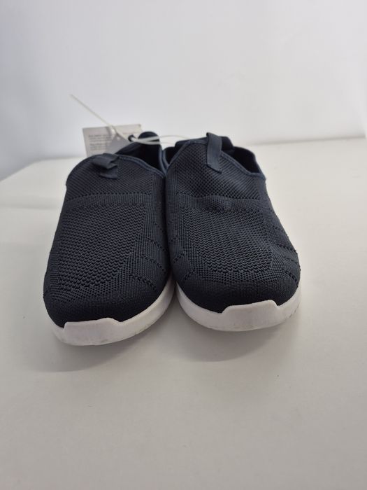 Wsuwane męskie buty 45 nowe
