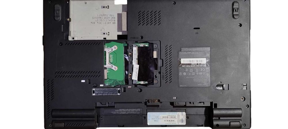 Ноутбук Lenovo ThinkPad T520 на запчасти / под восстановление