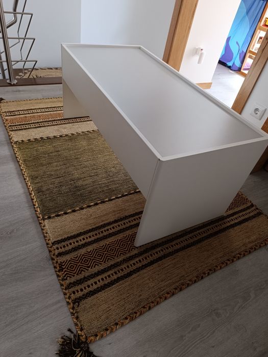 Vendo Mesa de Atividades com Arrumação