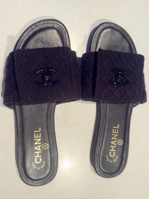 Chanel klapki czarne 38
