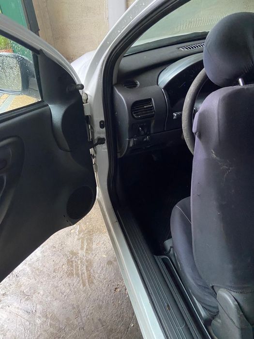 Opel corsa c van 1.3