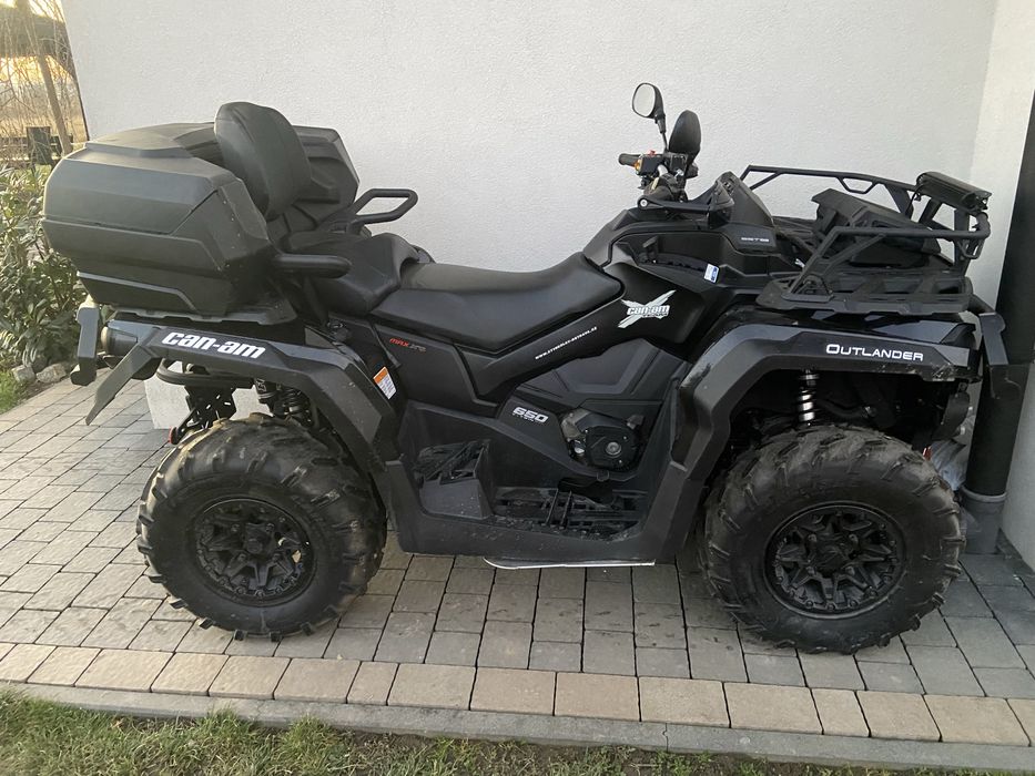 Plastiki osłony owiewka lewa prawa błotnik Can am outlander 650