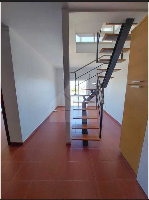 Escada "caracol" interior