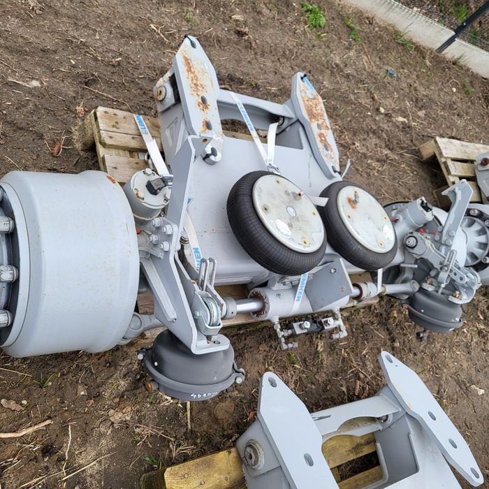 Oś skrętna hamowana BPW ADR nowa na poduszkach opryskiwacz rozsuwana