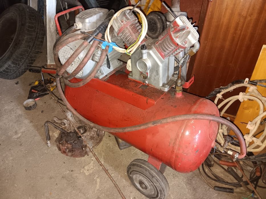 Compressor 50 litros a trabalhar