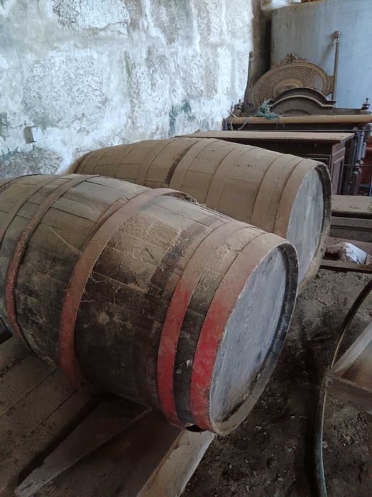 Pipas E prensa de vinho