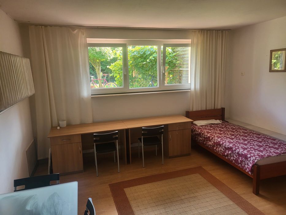 Mieszkanie dla studentów w domu jednorodzinnym  .