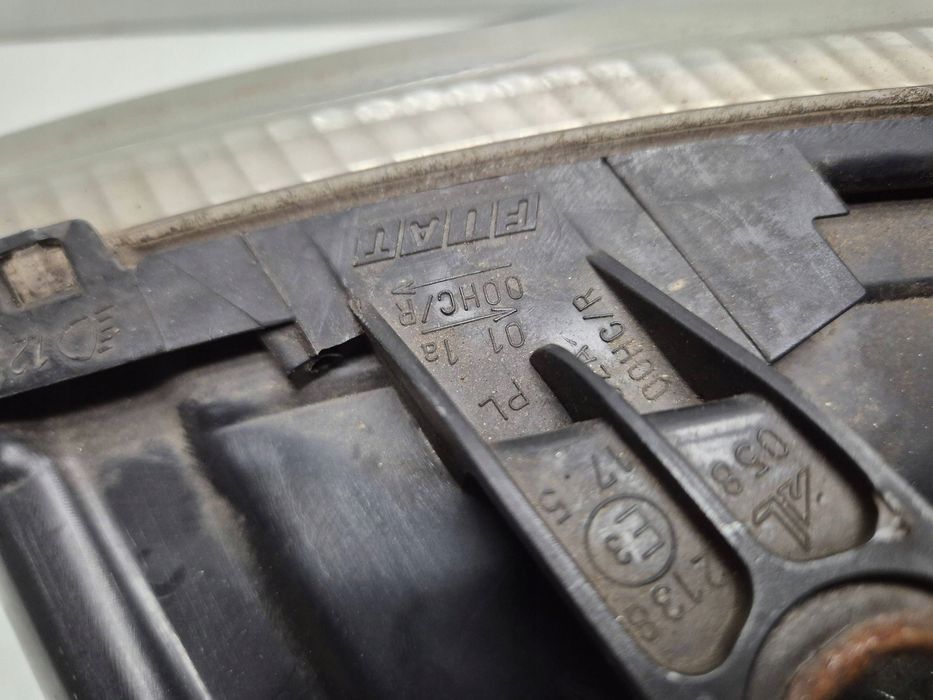 fiat panda ii 2004 prawa lampa przednia