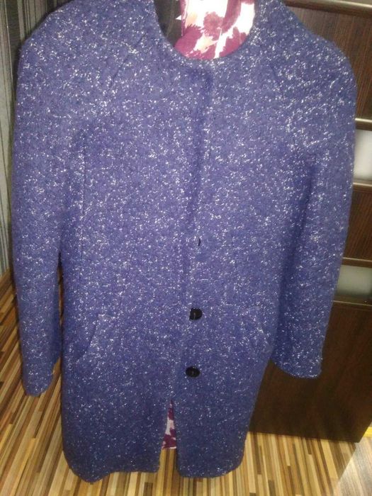 Продам пальтишко (пальто)