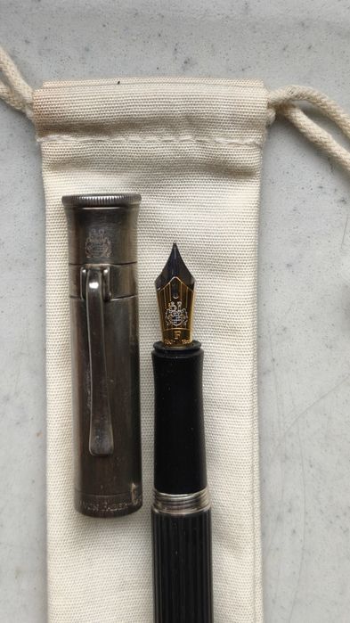 Pióro wieczne Graf Von Faber-Castell Classic Ebony