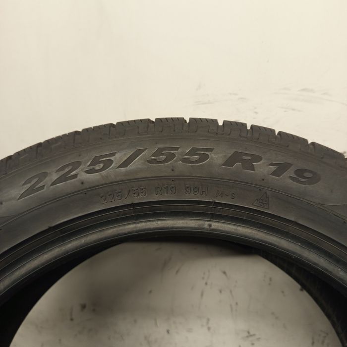 225/55R19 Pirelli Scorpion Winter