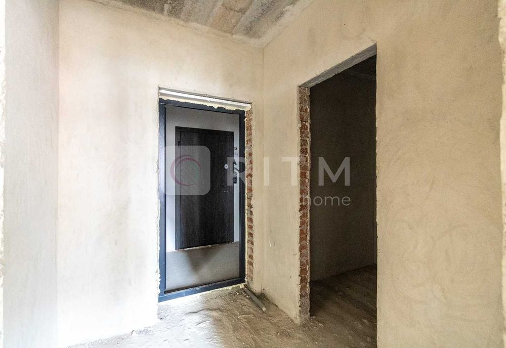 Топова 1 кім. ЖК Вишневий