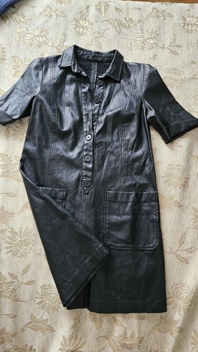 Коротеньке плаття Zara зі шкірзамінника