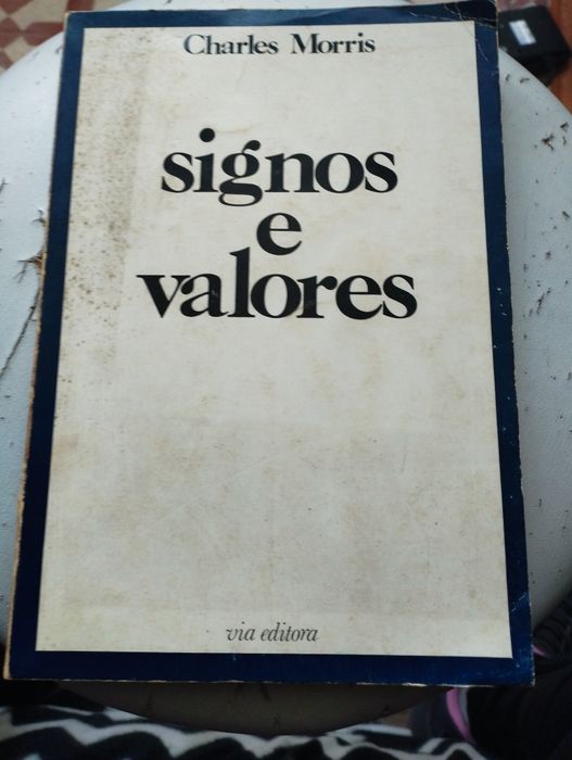 Livro "Signos e valores"