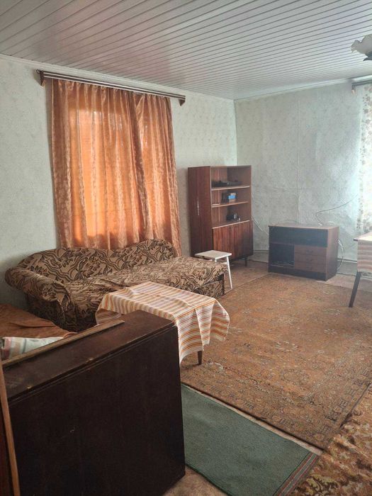 Продаж будинку з гаражем і ділянкою 20сот в с.Сомкова Долина