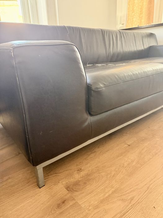 Sofá IKEA KRAMFORS em pele