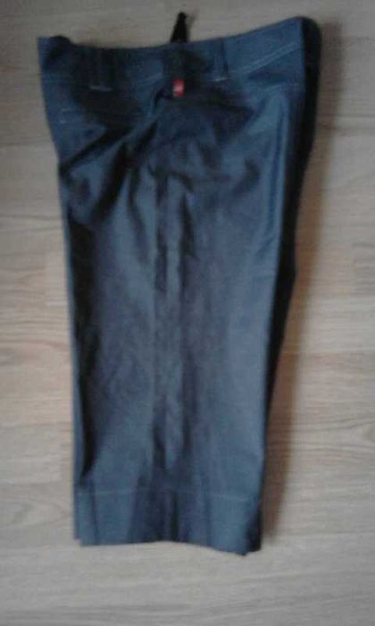 rybaczki szorty do kolan 36 grafitowe