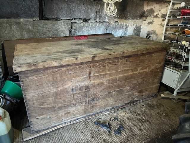 Arca antiga de cereais