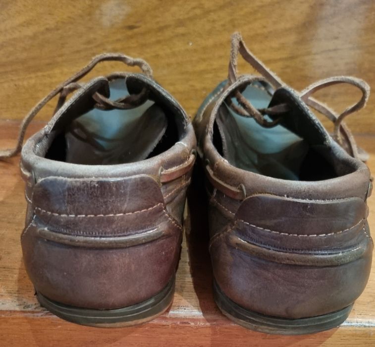 Sapatos castanhos  em pele Seaside