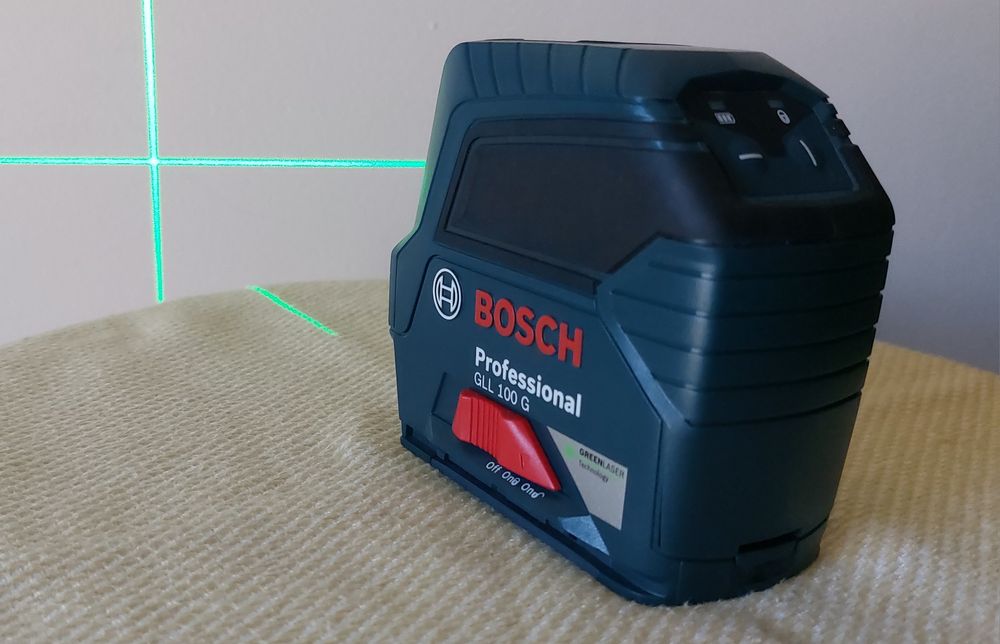Лазерний рівень нівелір BOSCH GLL100G Professional
