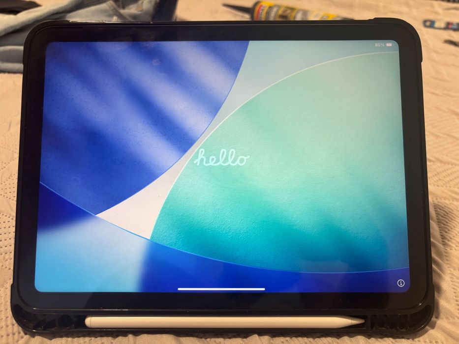iPad 10.ª Geração 64GB Wi-Fi + Apple Pencil + Capa