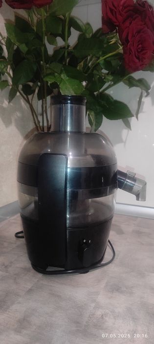 Соковыжималка PHILIPS