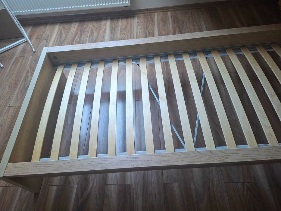 Łóżko 90x200cm Model MALM IKEA + szafka nocna