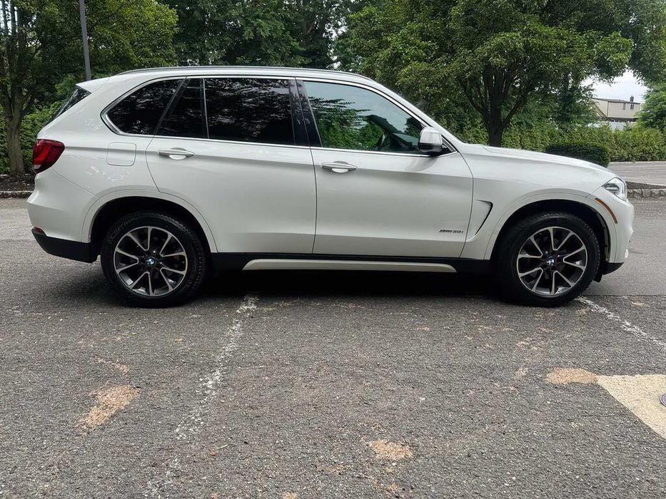 BMW X5 xDrive35i      2017