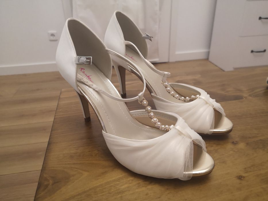 Buty ślubne czółenka satynowe z tiulem białe panna młoda