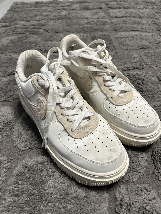 Кросівки чоловічі Nike Air Force 1 Low Luxe