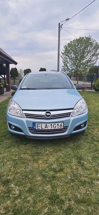 Opel astra H ( III)1.4 benzyna