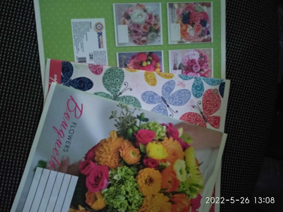 Тетради  в  клетку  и линию