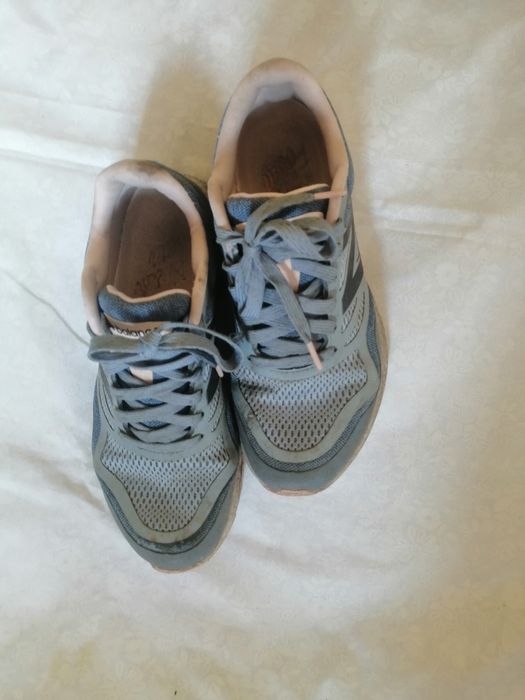 Buty sportowe rozmiar 37 New Balance