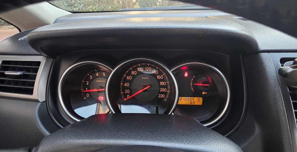 Zadbany Nissan Tidda