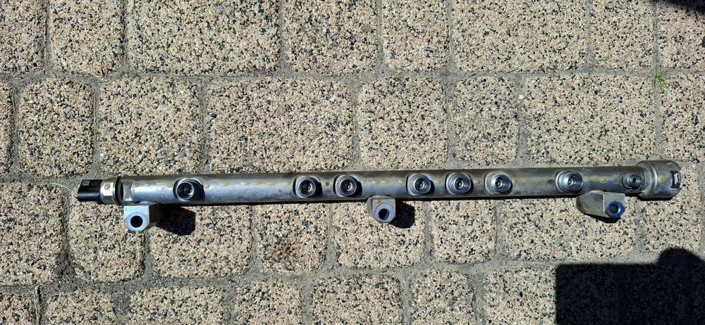 Mercedes Actros MP4 Atego 3 Antos Arocs listwa wtryskowa paliwa A9360781145