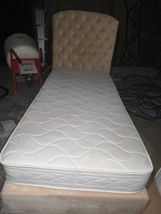 Cams solteiro como novas